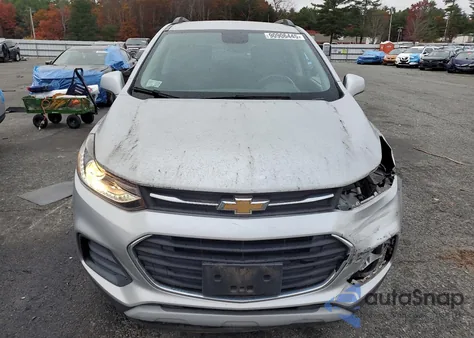 2018 Chevrolet Trax 1Lt from USA, damaged, VIN 3GNCJLSB5JL237850